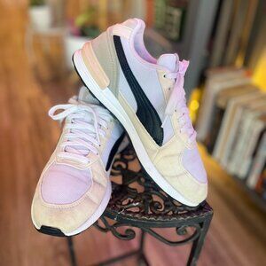 Elevate your casual style with PUMA’s Cali Dream — a modern take on the classic